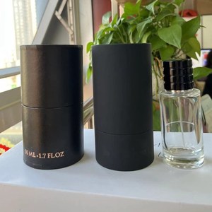Flacone per Profumo all'Ingrosso da 30 <span class=keywords><strong>ml</strong></span>, <span class=keywords><strong>50</strong></span> <span class=keywords><strong>ml</strong></span>, 100 <span class=keywords><strong>ml</strong></span>, in Vetro Trasparente a Tubo Rotondo con Spruzzatore e Tubo di Carta - Product Image 1