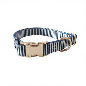 <span class=keywords><strong>Collar</strong></span> Ajustable y Cómodo para Mascotas con Rayas Azules y Blancas para Perros y Gatos - Product Image 1