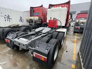 รถบรรทุกหัวลากมือสอง C7H SINOTRUK SITRAK 6x4 10 ล้อ บรรทุกได้ 40 ตัน รถบรรทุกหนักมือสอง - Product Image 4