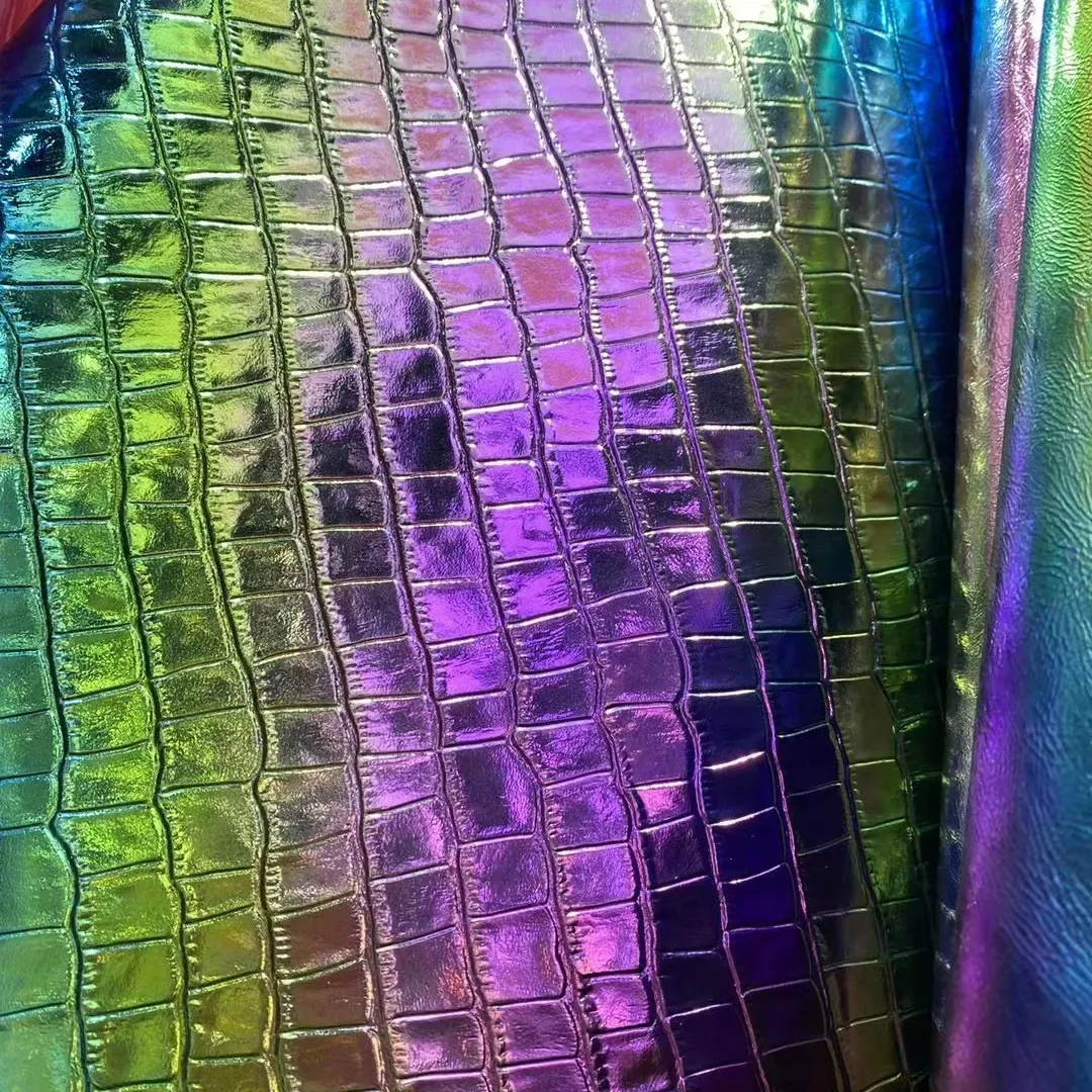 Cuir de vache métallique de Crocodile coloré pour la fabrication de peau de couleur arc-en-ciel