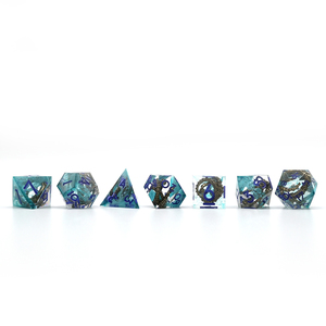 Crazy Octopus RPG <span class=keywords><strong>Dice</strong></span> Transparente Azul Púrpura Borde afilado Resina de <span class=keywords><strong>color</strong></span> DnD Juego de dados para juegos de rol - Product Image 4