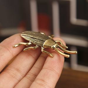 Figuras de Insectos de Bronce, Miniaturas de Cucarachas, Adornos Pequeños para Escritorio, Colección de Insectos Divertidos - Product Image 2