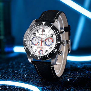 맞춤형 로고 가죽 스트랩 패션 럭셔리 남성 다이빙 방수 쿼츠 시계 타임리스 스타일 손목시계 - Product Image 3