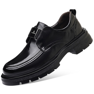 รองเท้าหนังผู้ชายแบบสวม พื้นหนา สไตล์อังกฤษ ลำลอง ใส่ทำงาน ใส่ได้ทุกโอกาส สีน้ำตาล สีดำ สำหรับผู้ใหญ่ ใส่ได้ทุกฤดู - Product Image 4