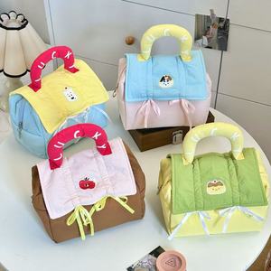 Sac Cosmétique Portable en Polyester Écologique à Fermeture Éclair, Forme Maison Mignonne, Grande Capacité, avec Poignée Souple, Motif Dessin Animé, Vente en Gros - Product Image 1