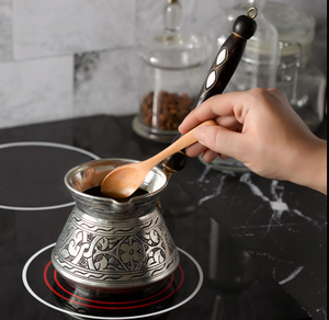Cafetière turque Style Vintage Cafetière en cuivre Cuisinière Cezve avec poignée en bois Conception martelée à la main - Product Image 6