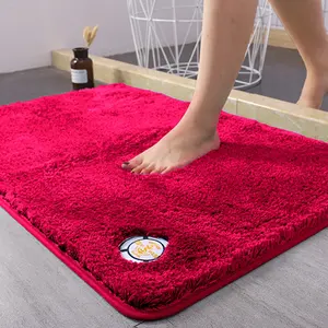 Tapis de bain antidérapant à séchage rapide en polyester 2023 microfibre super absorbant l'eau 1 pièce emballage personnalisé nouveauté salle de bain impression au sol