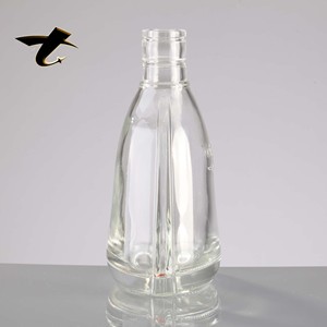 Botella de Licor de Vidrio Vacía Personalizable de 700 ml con Tapón de Corcho para Brandy, Vodka, Ginebra, <span class=keywords><strong>Ron</strong></span>, Tequila y Licores - Forma Impresa con Serigrafía - Product Image 5