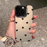 Coque de téléphone antichoc tendance et élégante avec petit cœur pour iPhone 17 Air 16 Pro Max 15 Plus 14 13 12 11 Xs Max