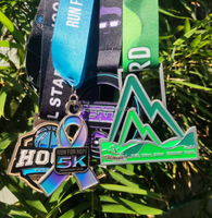 Médaille personnalisée, design personnalisé, alliage de zinc doré, sublimation 2D 3D, course à pied, marathon, médailles de finisseur sportives avec ruban