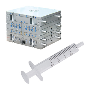 Moule en plastique de machine de moulage par injection de moule de seringue de coureur chaud de pointe de pipette conductrice médicale MED pour le laboratoire utilisant - Product Image 5