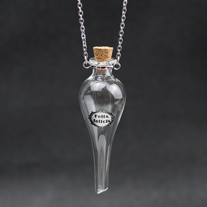 Haute qualité 20*60mm collier en verre Transparent bouteille de <span class=keywords><strong>parfum</strong></span> pendentif Simple titane acier pour cadeaux à des amis - Product Image 1