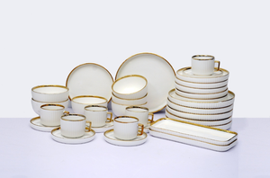 <span class=keywords><strong>Service</strong></span> de table en <span class=keywords><strong>porcelaine</strong></span> blanche, assiettes, bols à soupe, assiettes de présentation, <span class=keywords><strong>vaisselle</strong></span> en céramique de luxe avec bordure dorée - Product Image 2