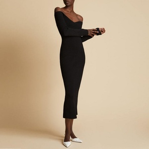 ชุดเดรสผู้หญิงดีไซน์ใหม่ล่าสุด แขนยาว เปิดไหล่ ผ้าริบถักรัดรูป ทรงมิดิ สไตล์ลำลอง - Product Image 2