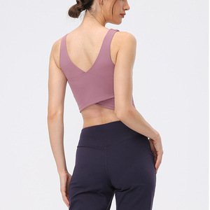 Camiseta deportiva de Color liso con cuello en U para mujer, chaleco deportivo con correa de sujetador incorporado, Espalda descubierta, Top de Yoga para Fitness - Product Image 1
