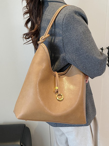Nouveaux sacs à bandoulière de créateurs de mode, sacs à main pour femmes en cuir PU de haute qualité, sacs à main décontractés pour le shopping quotidien - Product Image 4