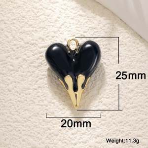 เครื่องประดับหรูหราทำผลการวิจัยสีดำเคลือบทองโลหะทองเหลืองรูปหัวใจเสน่ห์จี้ - Product Image 6