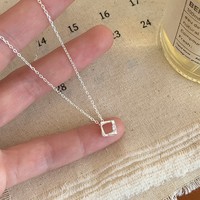 Collier pour femme en argent sterling S925 exquis avec pendentif géométrique et chaîne à maillons