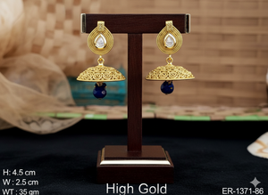 Boucles d'oreilles Polki traditionnelles élégantes 4,5 cm et 35 g Parfaites pour les tenues de mariée, les fonctions de mariage et les tenues ethniques - Product Image 2