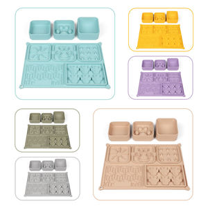 Prodotti per Animali Domestici OEM di Alta Qualità, Tappetino Multifunzionale per Alimentazione Lenta di Cani e Gatti con Trattamento Superficiale UV, Set in Silicone - Product Image 6