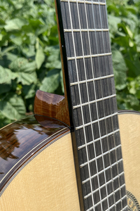 <span class=keywords><strong>Guitarra</strong></span> Clásica Española de Alta Gama, Marca Aiersi, con Tapa de Abeto Macizo, Diseño con Incrustaciones de Arce Rizado, Cuerpo de Palisandro, Buen Sonido - Product Image 5