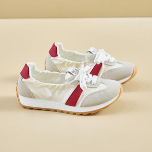 รองเท้าสนีกเกอร์ผู้หญิงน้ำหนักเบาระบายอากาศได้ดีรองเท้าลำลองส้นแบนรองเท้าเดินโลโก้ได้ตามต้องการ - Product Image 4