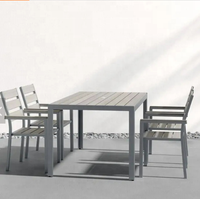 Ensemble de jardin pour patio toutes saisons, table et chaises de restaurant, meubles d'extérieur en bois plastique