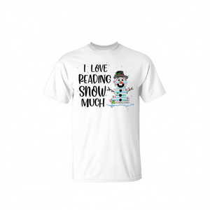 T-shirt « J'aime lire » avec motif de neige et de Noël pour les amateurs de livres et les lecteurs - Product Image 1