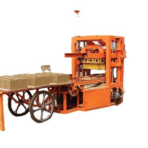 ماكينة صنع كتل الأسمنت شبه الأوتوماتيكية QT4-24B ، ماكينة صنع كتل الأسمنت المستخدمة للبيع - Product Image 5