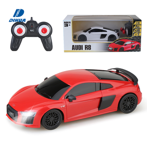 1:24 échelle pleine fonction officielle sous licence <span class=keywords><strong>Audi</strong></span> R8 2.4Ghz voiture télécommandée avec phares Cool <span class=keywords><strong>Supercar</strong></span> pour les enfants - Product Image 1