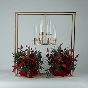 Nuovissimo Design Grande Candelabro in Metallo Dorato per Matrimoni, Decorazioni per Eventi e Tavoli, Portacandele - Product Image 2