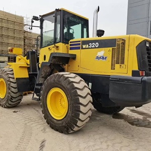 Komatsu WA320 Wheel Loader 15 Ton Capacity Yellow <b>Construction</b> Equipment with Motor Bearing Gearbox & Pump for <b>Engineering</b> Use - Product Image 4