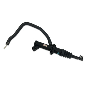 Cylindre maître d'embrayage en plastique neuf, cylindre maître de frein pour Venucia T70 Fiat Suzuki Fiesta - Modèle 30610-2FL0A - Product Image 1