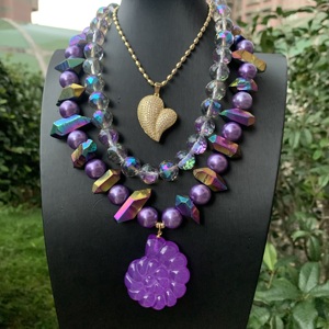 Collar de cuentas de cristal de Color neón maravilloso, collar con colgante de caracola púrpura, collar de corazón de circón de estilo marino, oro de 18 quilates, en color neón, para mujer - Product Image 1