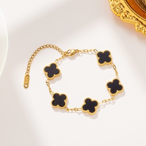 Pendientes, Collar y Pulsera <span class=keywords><strong>de</strong></span> Acero Inoxidable Chapado en Oro <span class=keywords><strong>de</strong></span> 18K con Diseño <span class=keywords><strong>de</strong></span> Trébol, Joyería Clásica <span class=keywords><strong>de</strong></span> Lujo <span class=keywords><strong>de</strong></span> Diseñador Famoso - Product Image 2