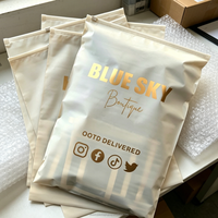 Sacs à fermeture éclair givrés personnalisés OEM/ODM de haute qualité pour l'emballage de vêtements, sacs à fermeture éclair givrés écologiques pour sous-vêtements et chaussettes