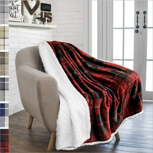 Tùy chỉnh 100% polyester đỏ đen kẻ sọc sofa dày Sherpa mùa đông flannel lông cừu ném hai mặt in Sherpa Chăn kẻ sọc - Product Image 1