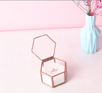 Boîte à bagues transparente jetable mini six faces écologique pour le rangement de bijoux, emballage portable pour accessoires de mariage et de coiffure