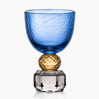 Verre à eau en cristal soufflé à la main avec pied en laiton facetté, décoratif de luxe, capacité 0,35 L, pour hôtels, banquets, mariages