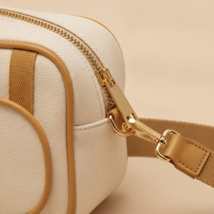 Pochette d'accessoires de pickleball en toile brossée Heritage, personnalisable avec logo, vente en gros, pochette pour balles de tennis - Product Image 4