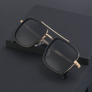 Lunettes de soleil carrées rétro unisexes, monture noire, verres TAC, UV400, polarisées, anti-éblouissement, pour la conduite et les activités de plein air - Product Image 2