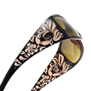 Gafas de Sol para Mujer Más Vendidas Transfronterizas, Protección UV400, Montura de PC, Tipo de Montura Completa, 3 Lentes de Sol YC111 - Product Image 2