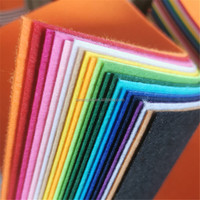 Feutre rigide en polyester de 20 couleurs pour broderie et travaux manuels, 20x30cm