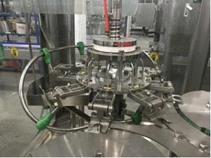 Chất lượng mới điện 3-in-1 tự động đóng chai nước điền máy (rửa điền đóng nắp monoblock)-Độ chính xác cao gỗ trường hợp - Product Image 5