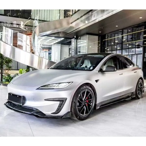 ชุดแต่งคาร์บอนไฟเบอร์ปี 2024-2025 สำหรับ Tesla Model 3 ประกอบด้วยลิ้นกันชนหน้า ลิ้นกันชนหลัง สเกิร์ตข้าง แบบ Bolt-On ติดตั้งง่าย ใช้ได้กับรุ่นอื่นๆ  ช่วยเพิ่มความสวยงามให้กับรถ - Product Image 4