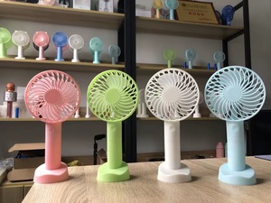 Gran oferta, mini ventilador de base portátil, luz recargable USB, ventilador de mano de refrigeración por aire, ventilador de ajuste de 3 velocidades, ventiladores prácticos portátiles - Product Image 3