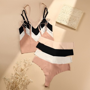 ヨガブラとひもセットランニングウェア用OEM ODMカスタムレディースヨガシームレスソリッドアンダーワイヤースポーツウェアブラ & ブリーフセット - Product Image 5