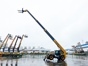Forklift Teleskopik Diesel Bekas Resmi <span class=keywords><strong>XCMG</strong></span> 5,4 Ton XC6-1256VN Telehandler Dijual - Product Image 3