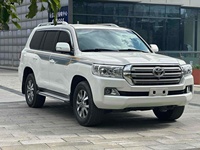 Voitures SUV d'occasion pas chères en provenance de Chine, vente flash, LandS Cruiser 2016 4.0L automatique VX-R, conduite à gauche