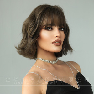 Style européen américain femmes <span class=keywords><strong>Bob</strong></span> cheveux courts bouclés vague d'eau imperméable fibre synthétique perruque frange petit 120% densité tout - Product Image 2